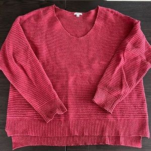 Ardène v-neck sweater in size L